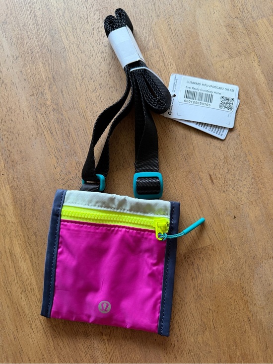 lululemon athletica Handbags - NWT!! Lululemon Ever Ready Crossbody Wallet